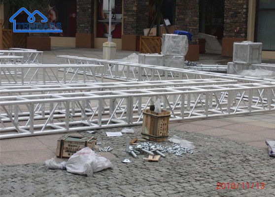 comprar Escalera, triángulo, armazón de iluminación de aluminio cuadrado, estructura comercial al aire libre de armazón de escenario de aluminio Fabricación en línea