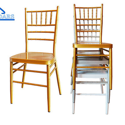 comprar Accesorios de carpa de fiesta de lujo de metal de oro silla de banquete con cojín para la boda online manufacture
