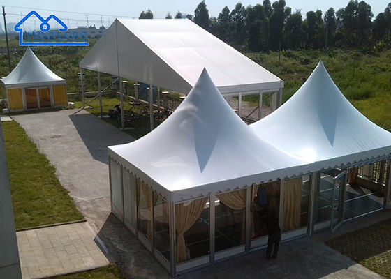 Tienda de fiesta de pared de vidrio Pagoda en venta para eventos o exposiciones comerciales al aire libre