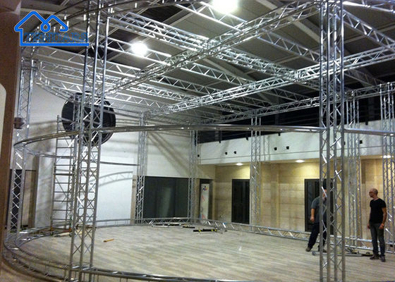 Cuadro del escenario de la exhibición Espinilla de la estructura de la armadura de la boda Tienda de exhibición Estructura comercial exterior