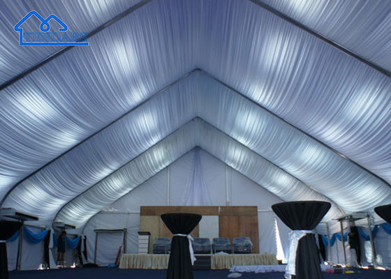 Tienda de fiesta curva de aluminio a medida con techo transparente para bodas o fiestas, publicidad, diferentes eventos, etc.