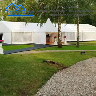 Estructura al aire libre del toldo del acontecimiento de la boda de la feria profesional de las tiendas blancas de la carpa del partido con las paredes laterales
